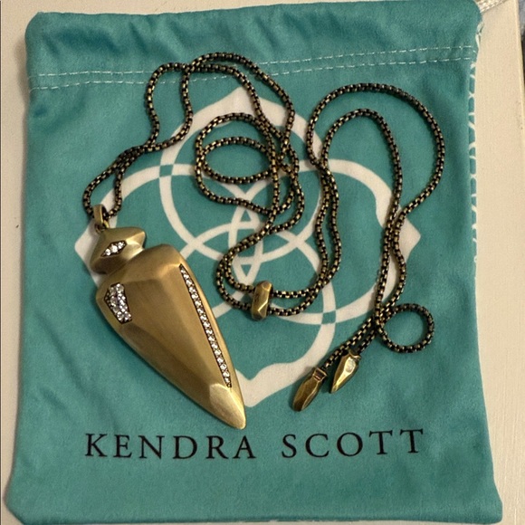 Kendra Scott Gold Arrow Pendant Necklace - Picture 1 of 1